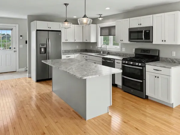 $619,000 | 26 Stillwater Drive, Unit 26, Westbrook, ME 04092