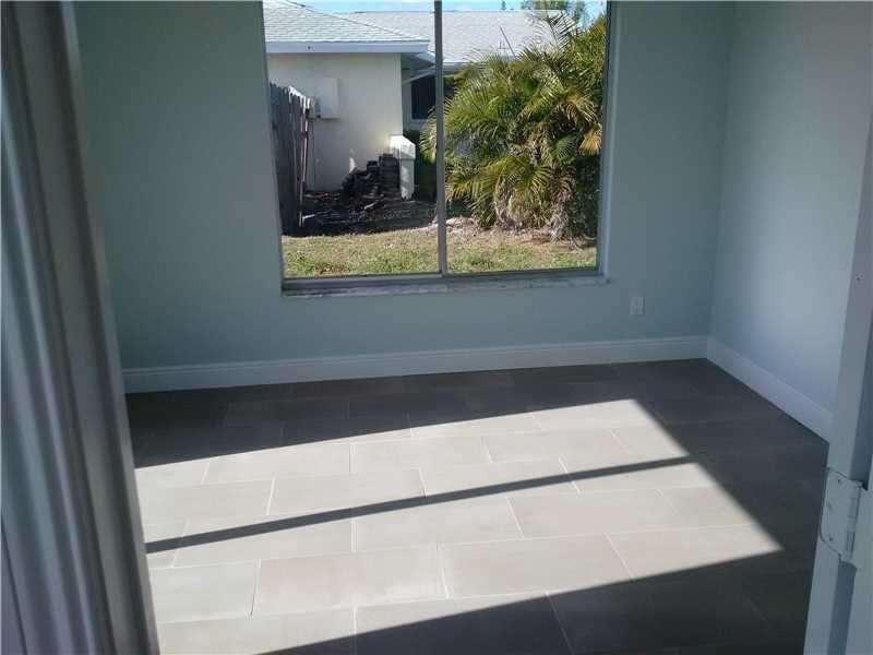 2044 Southeast Triumph Road Port St. Lucie, FL 34952 - Photo 18 of 29 18