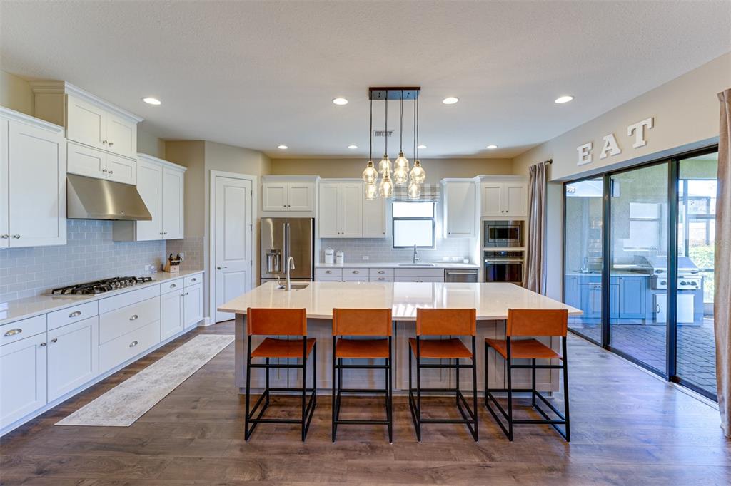 5006 Tivoli Run Lakewood Ranch, FL 34211 - Photo 5 of 60