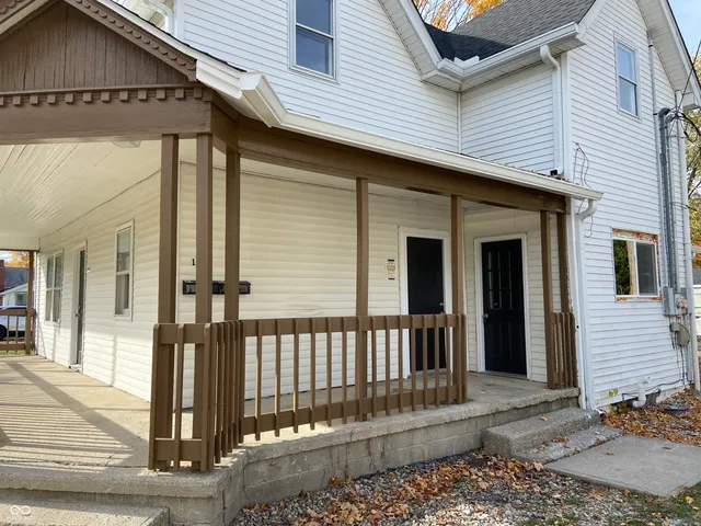 $1,025 | 116 Unit B S B Street, Thorntown, IN 46071