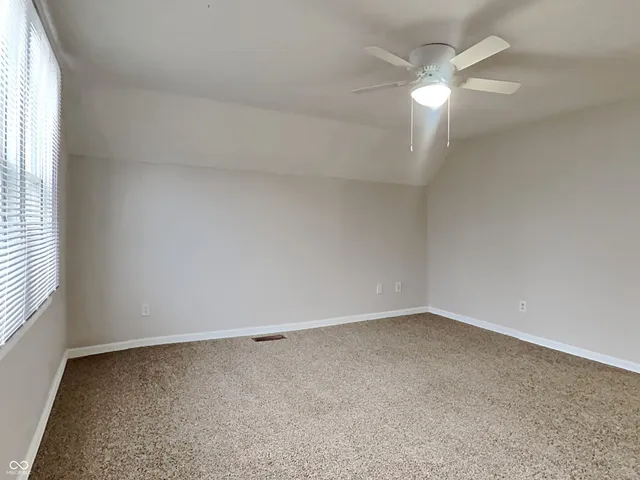 $1,025 | 116 Unit B S B Street, Thorntown, IN 46071