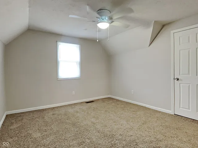 $1,025 | 116 Unit B S B Street, Thorntown, IN 46071