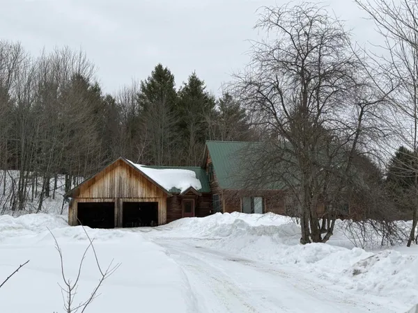 $595,000 | 169 Young Road, Craftsbury, VT 05827