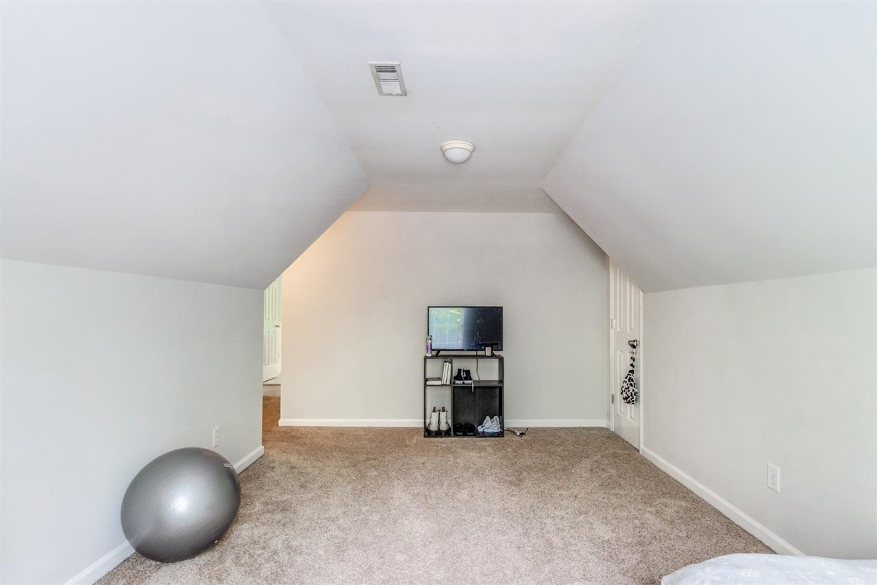 5509 Bridford Place Raleigh, NC 27613 - Photo 27 of 30 Photo 27