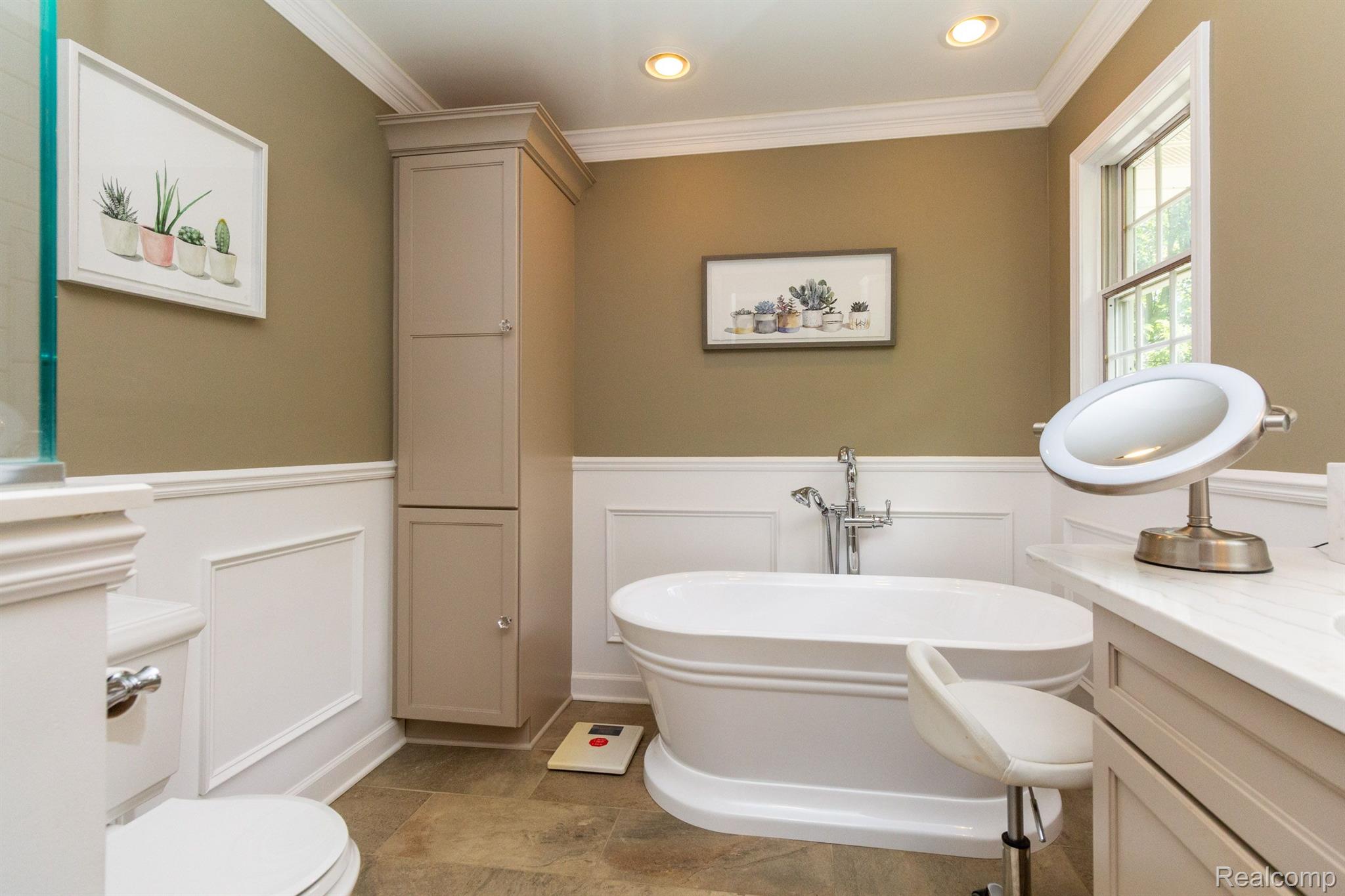 18159 Meridian Road Grosse Ile, MI 48138 - Photo 25 of 66 Gallery Image 25