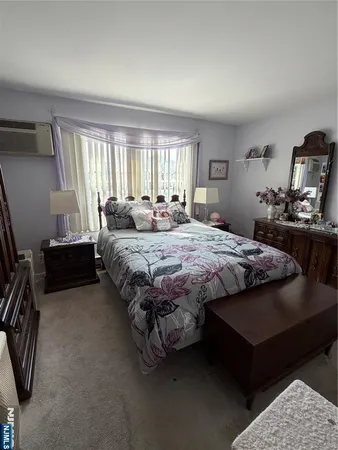 $335,000 | 184 South Washington Avenue, Unit A6, Bergenfield, NJ 07621