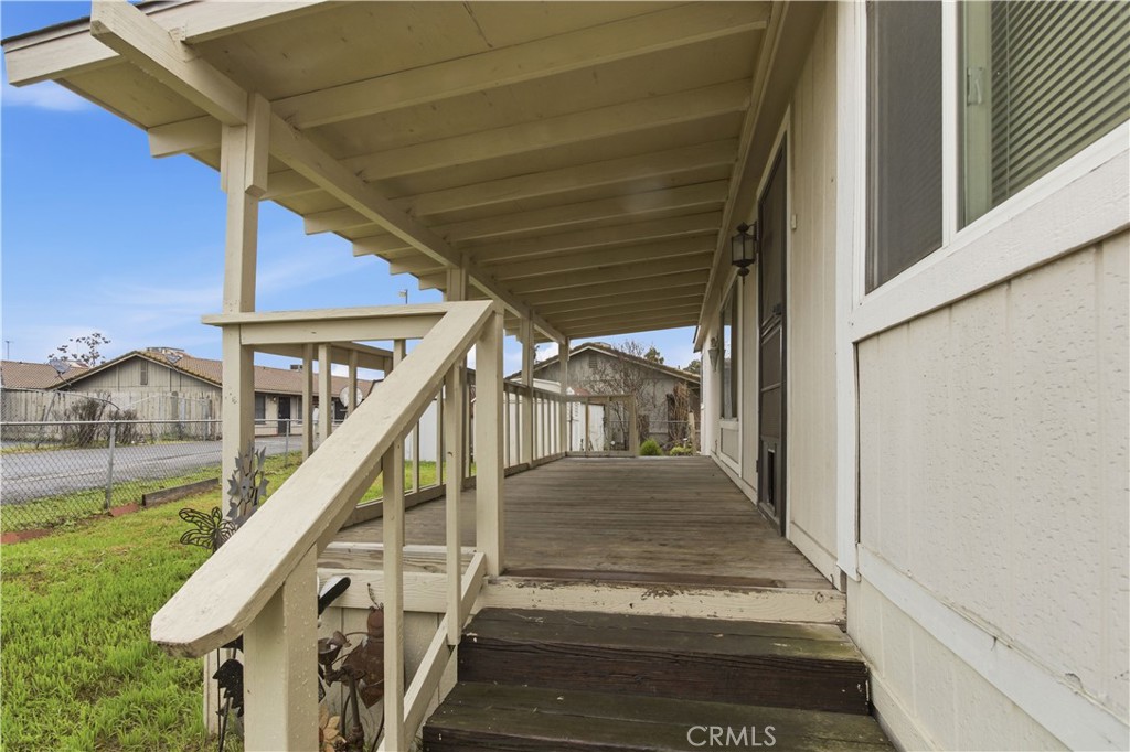 7156 North Winton Way Winton, CA 95388 - Photo 23 of 27 a view of entryway