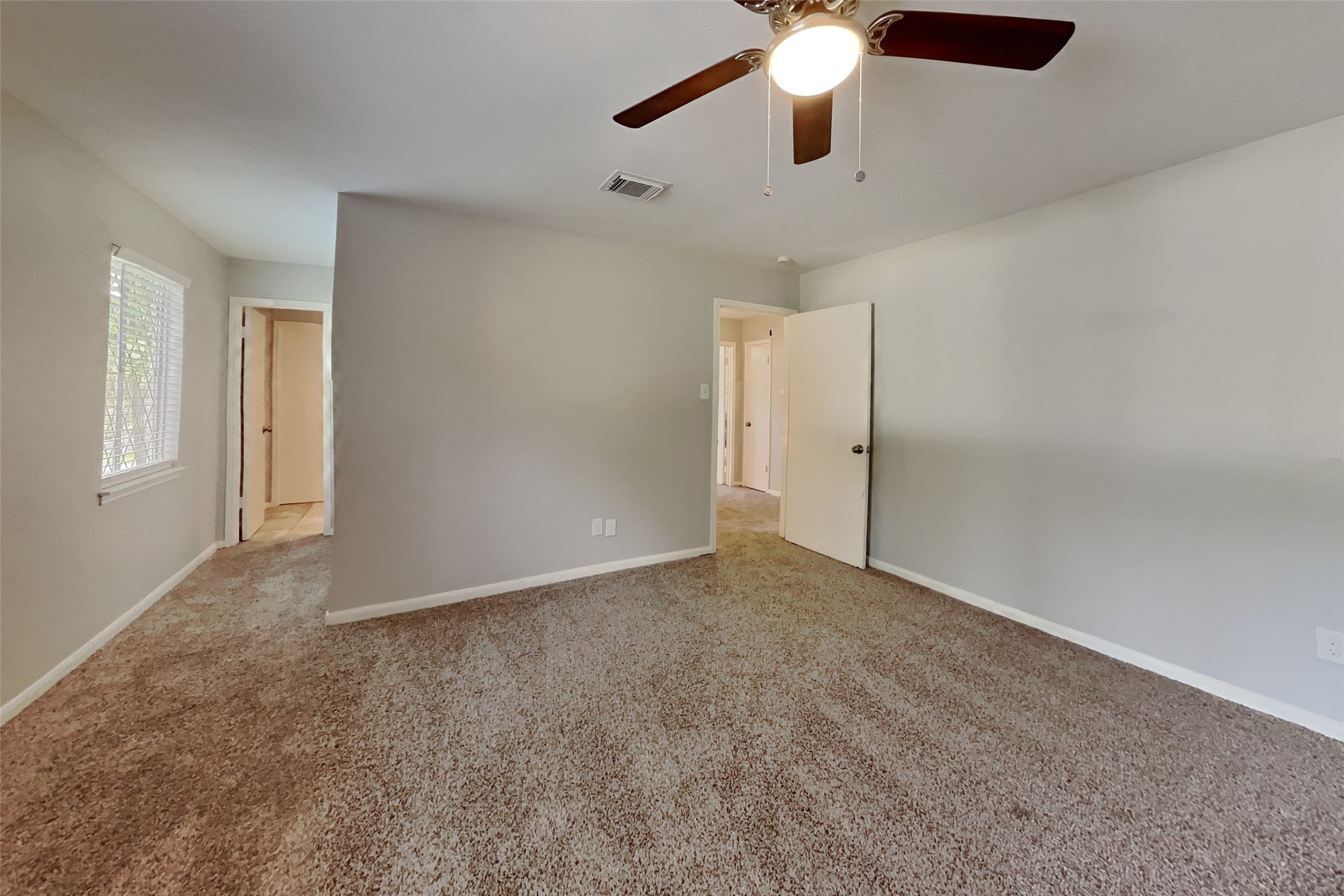 14922 Spring Lake Drive Houston, TX 77070 - Photo 9 of 20
