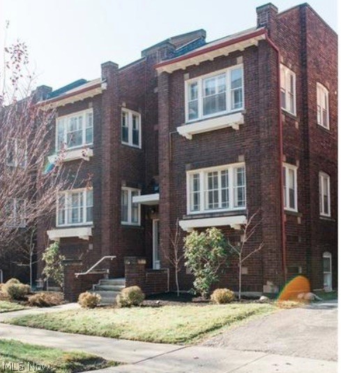2116 Surrey Road, Unit 4 Cleveland, OH 44106 - Photo 1 of 23 Gallery Image 1