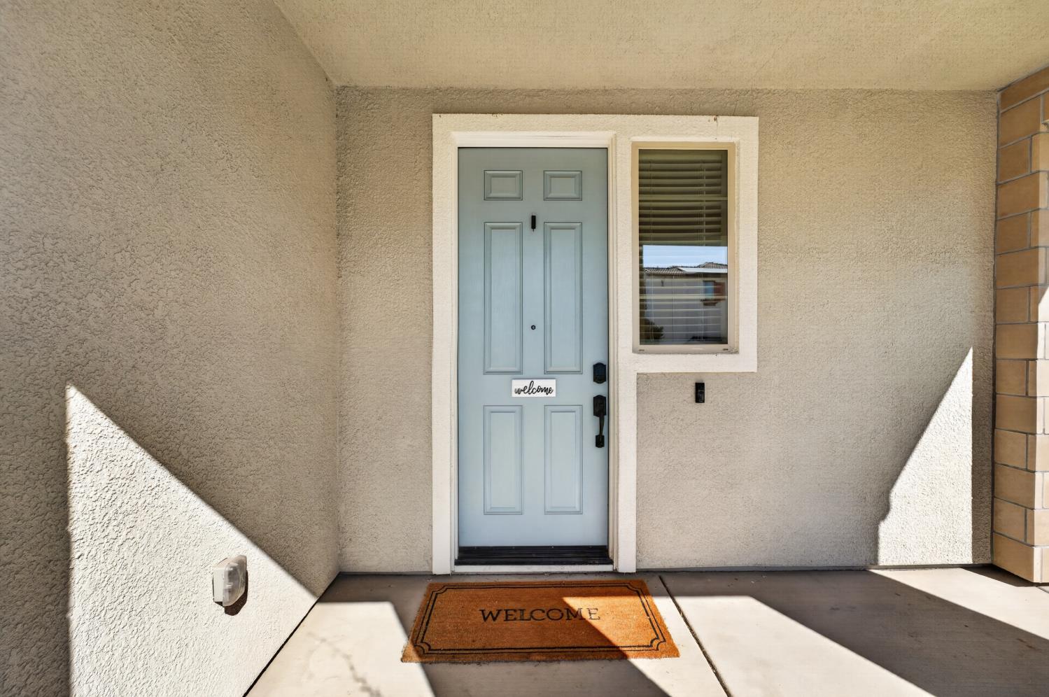 3863 Ivan Way Rancho Cordova, CA 95742 - Photo 4 of 54