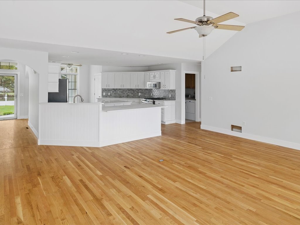 8 Cattail Drive Westerly, RI 02891 - Photo 14 of 28 Gallery Image 14
