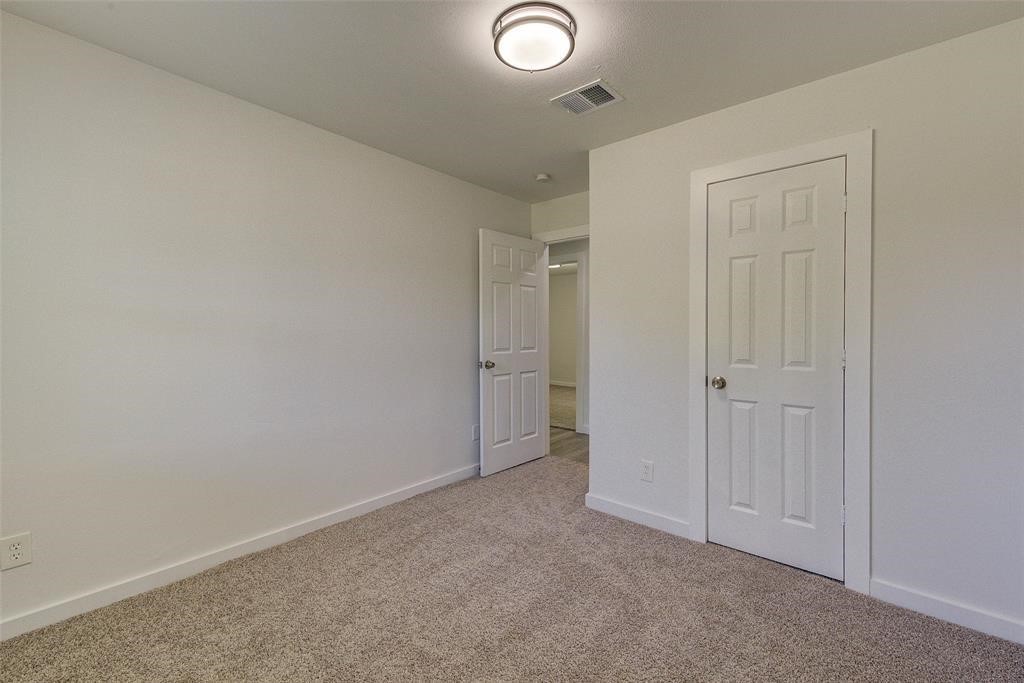 4218 Friar Point Road Houston, TX 77047 - Photo 16 of 26 a view of an empty room