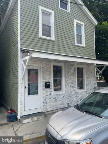 $1,200 | 211 Lincoln Avenue, Schuylkill Haven, PA 17972