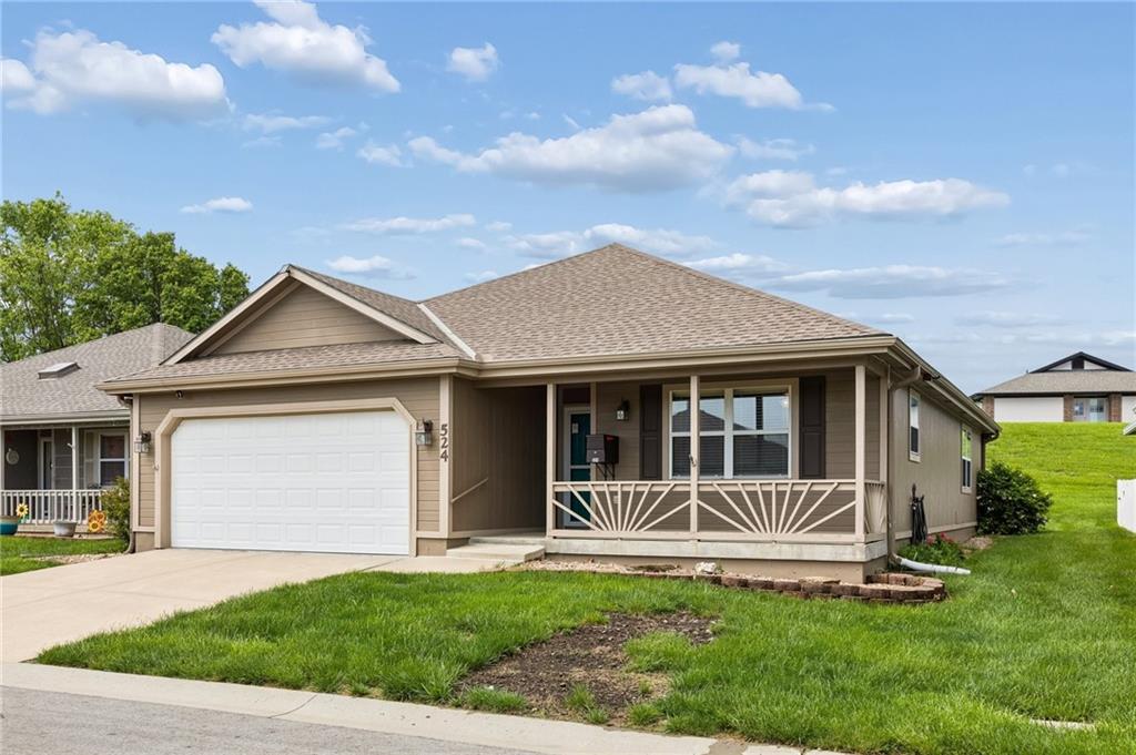 524 Saturn Drive Raymore, MO 64083 - Photo 2 of 31