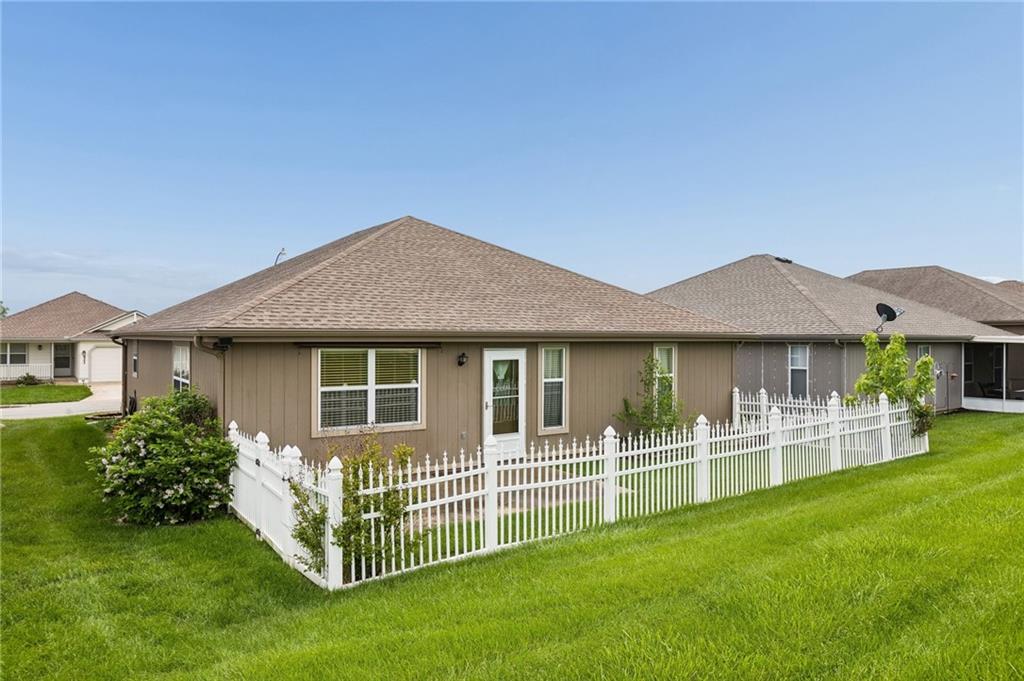 524 Saturn Drive Raymore, MO 64083 - Photo 25 of 31