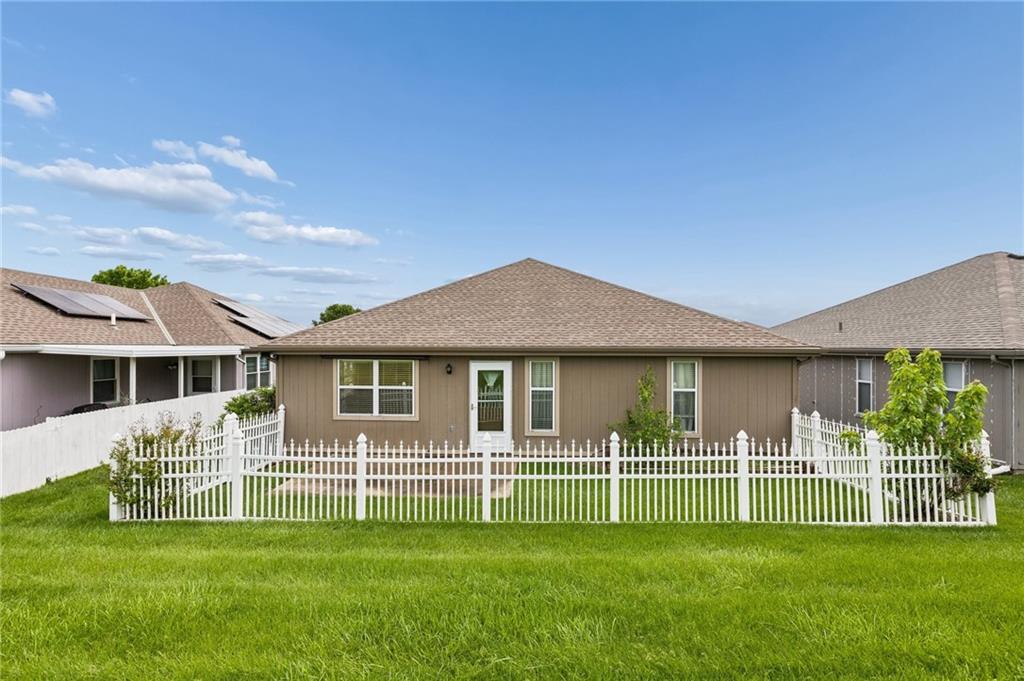 524 Saturn Drive Raymore, MO 64083 - Photo 26 of 31