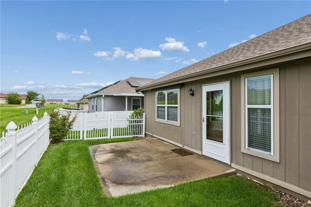 524 Saturn Drive Raymore, MO 64083 - Photo 30 of 31