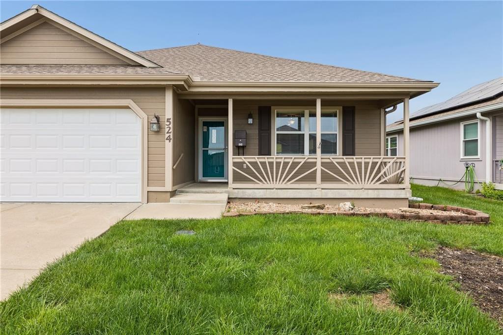 524 Saturn Drive Raymore, MO 64083 - Photo 3 of 31