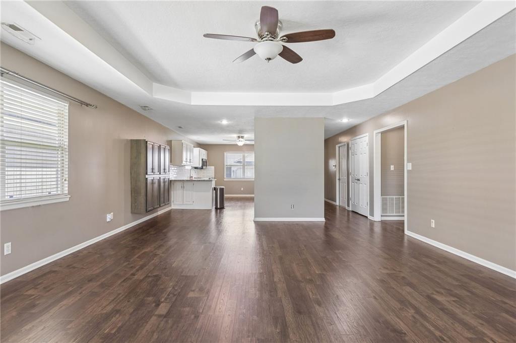 524 Saturn Drive Raymore, MO 64083 - Photo 7 of 31