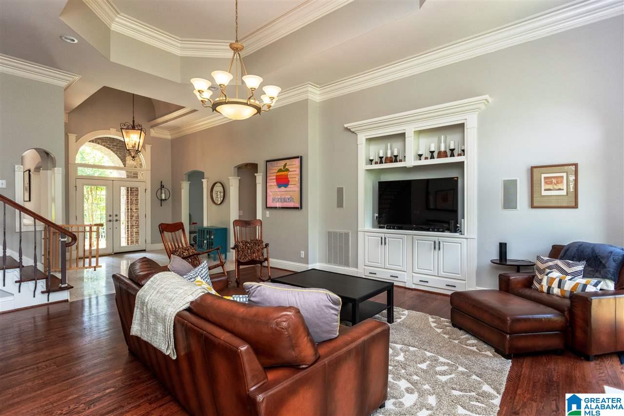 3340 North Woodridge Road Birmingham, AL 35223 - Photo 6 of 50