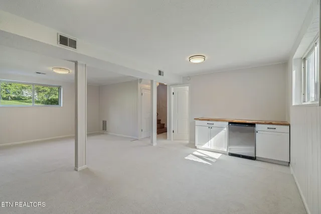 $489,900 | 10808 Dineen Drive, Knoxville, TN 37934