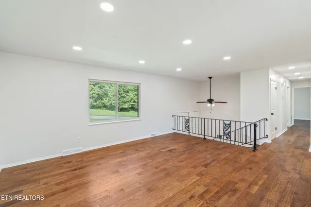 $489,900 | 10808 Dineen Drive, Knoxville, TN 37934