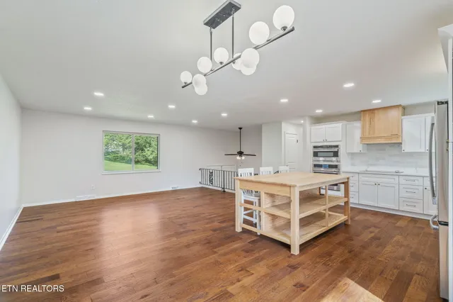 $489,900 | 10808 Dineen Drive, Knoxville, TN 37934