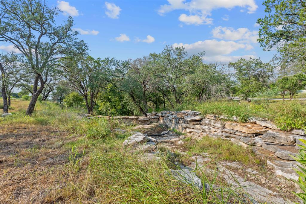 200 Contrails Way Spicewood, TX 78669 - Photo 17 of 27