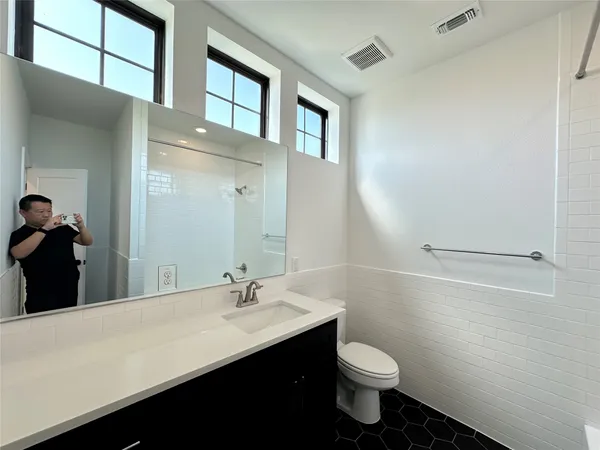 $1,900 | 3509 Cepeda Street, Unit G, Austin, TX 78723