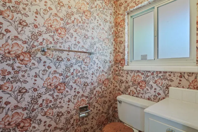 $999,000 | 8275 East Orchard Road, Acampo, CA 95220