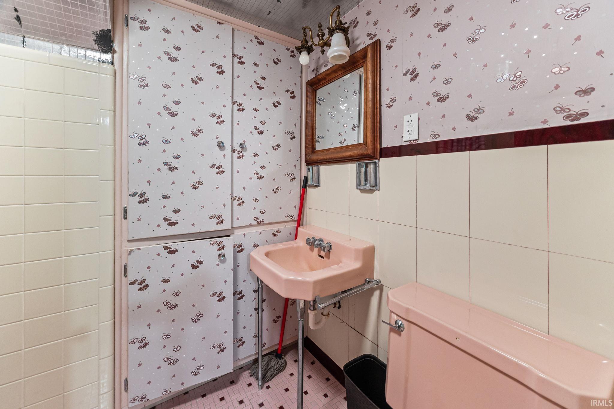 614 Arch Street Monon, IN 47959 - Photo 12 of 20