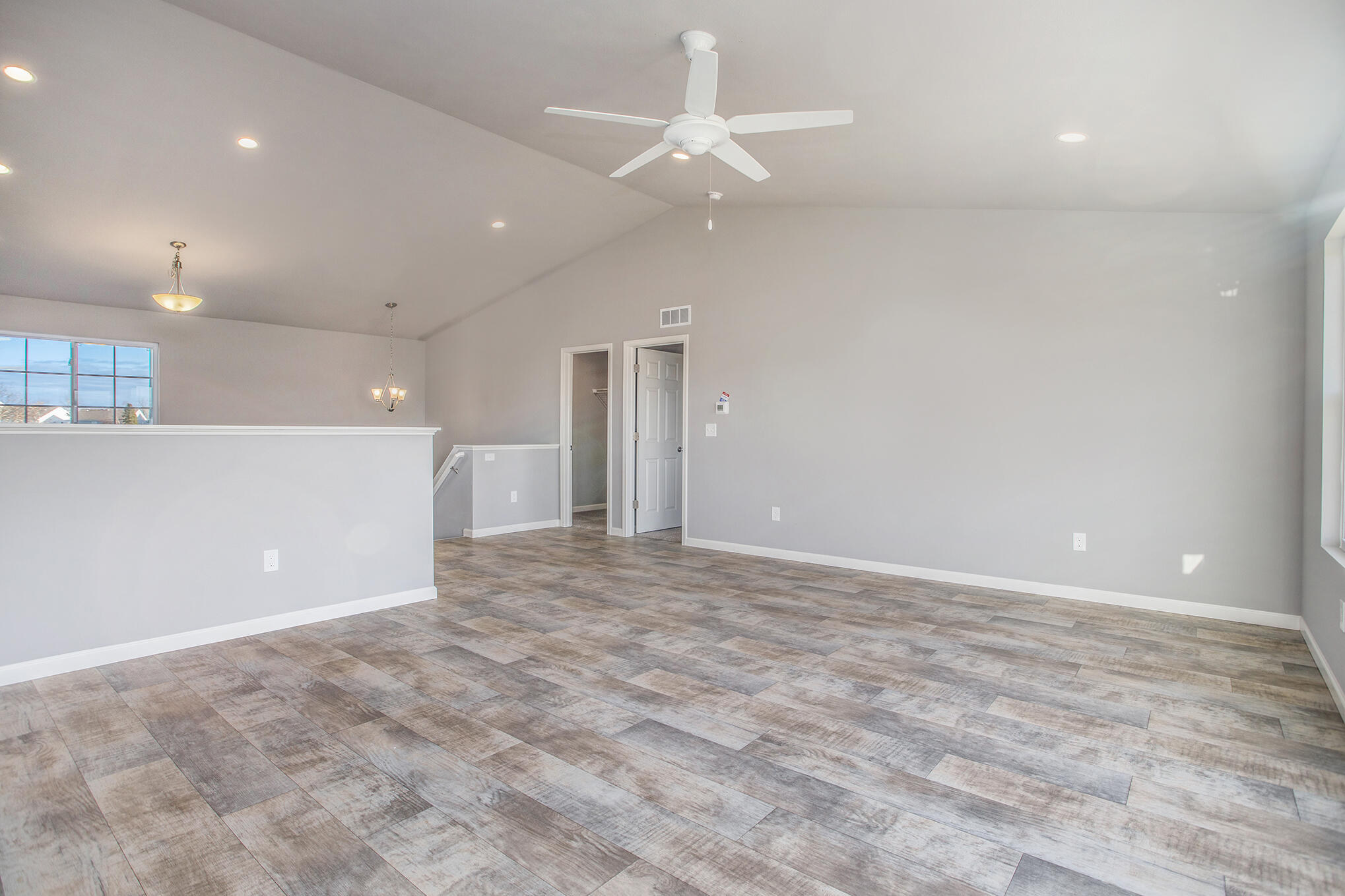 58575 Pond View Lane Three Rivers, MI 49093 - Photo 8 of 25 GF2063-i2060-Great Room