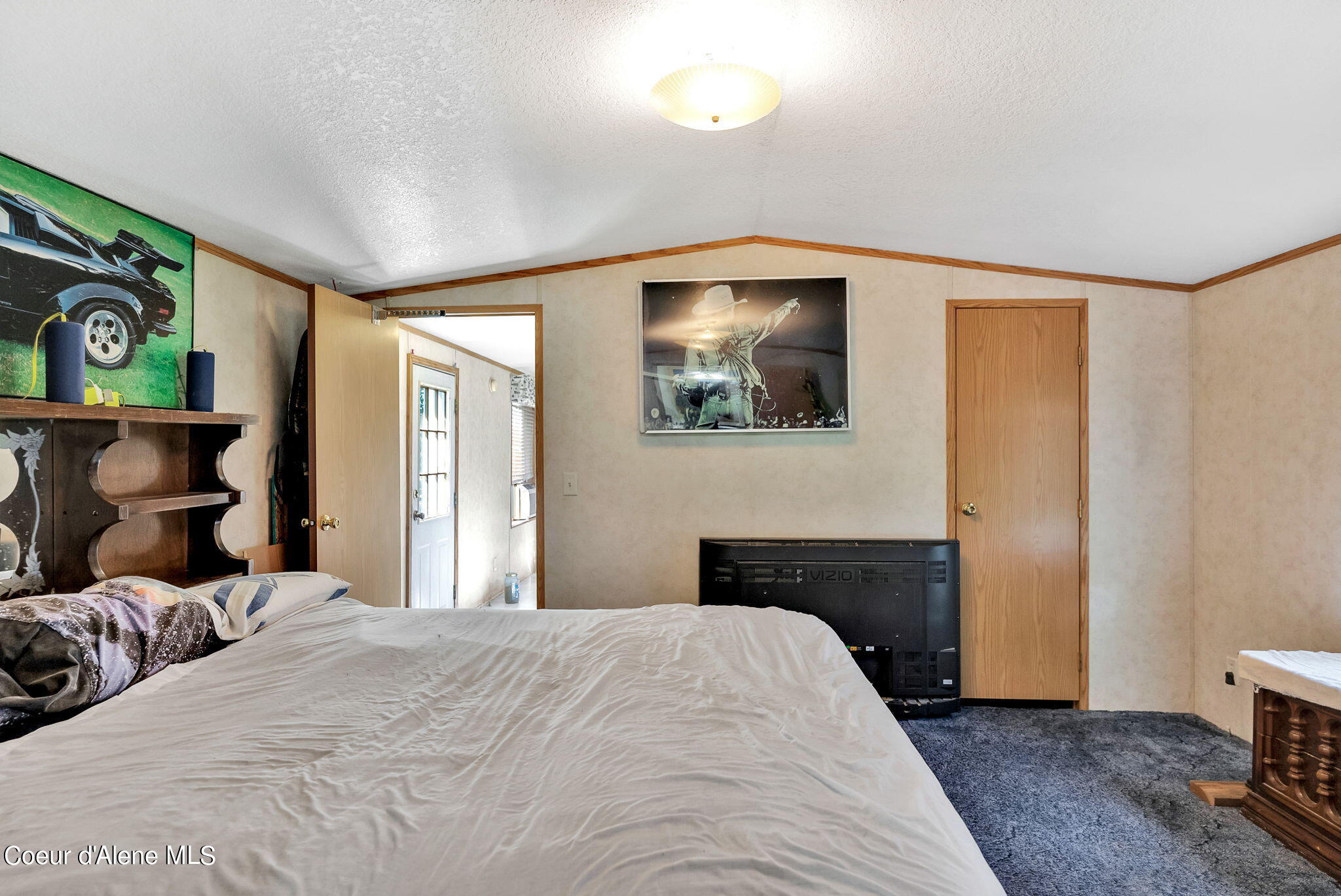 8270 West Mdw Brook Rathdrum, ID 83858 - Photo 13 of 19 16-web-or-mls-SkyLight - Jacob-21