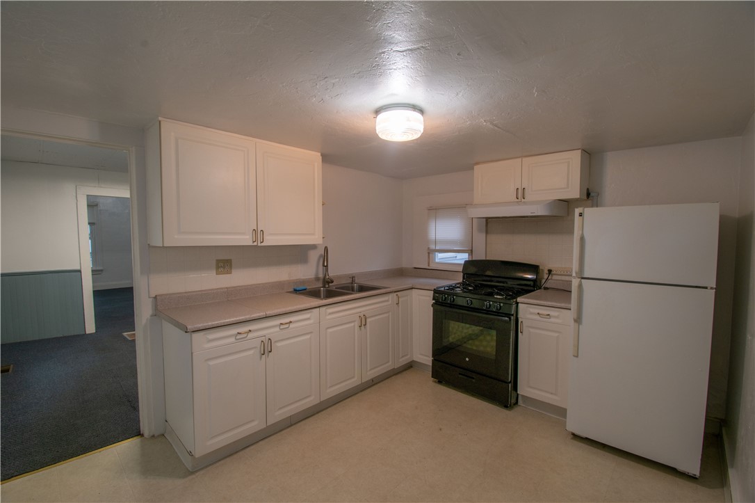 24 Clinton Street Seneca Falls, NY 13148 - Photo 15 of 43