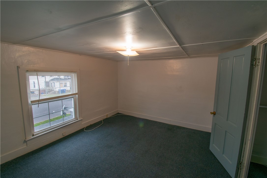 24 Clinton Street Seneca Falls, NY 13148 - Photo 22 of 43