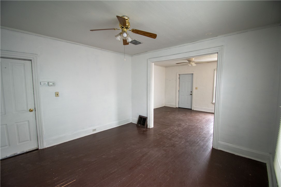 24 Clinton Street Seneca Falls, NY 13148 - Photo 30 of 43