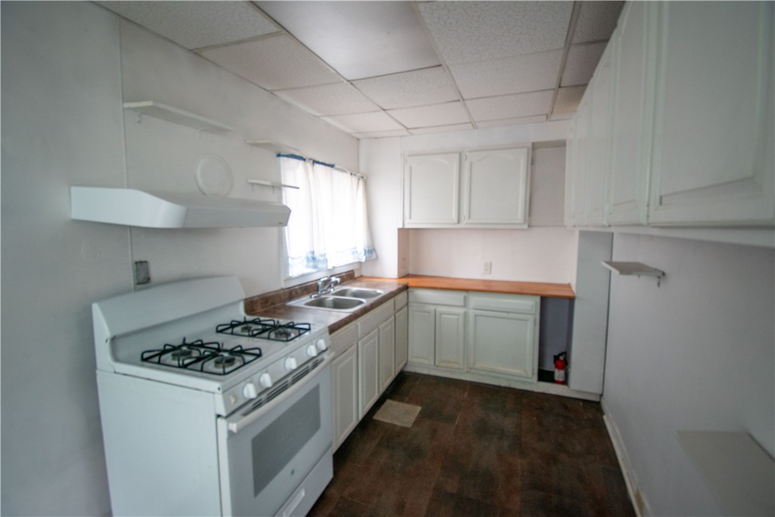 24 Clinton Street Seneca Falls, NY 13148 - Photo 32 of 43