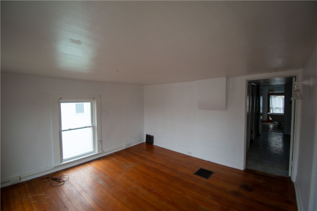 24 Clinton Street Seneca Falls, NY 13148 - Photo 37 of 43