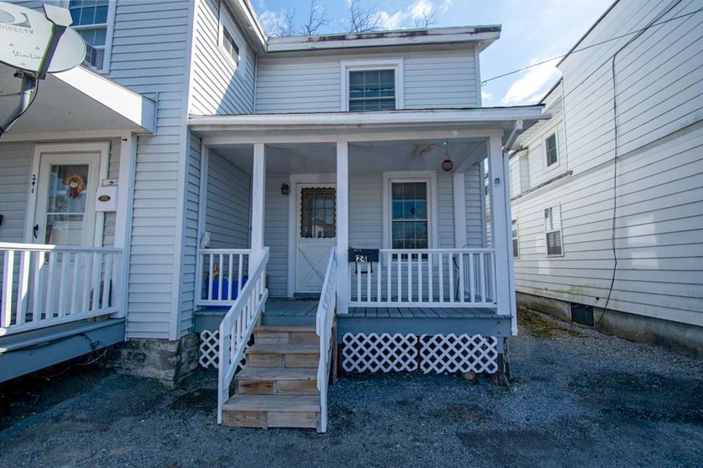 24 Clinton Street Seneca Falls, NY 13148 - Photo 6 of 43