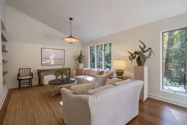 $6,000 | 922 Barton Woods Road Northeast, Atlanta, GA 30307