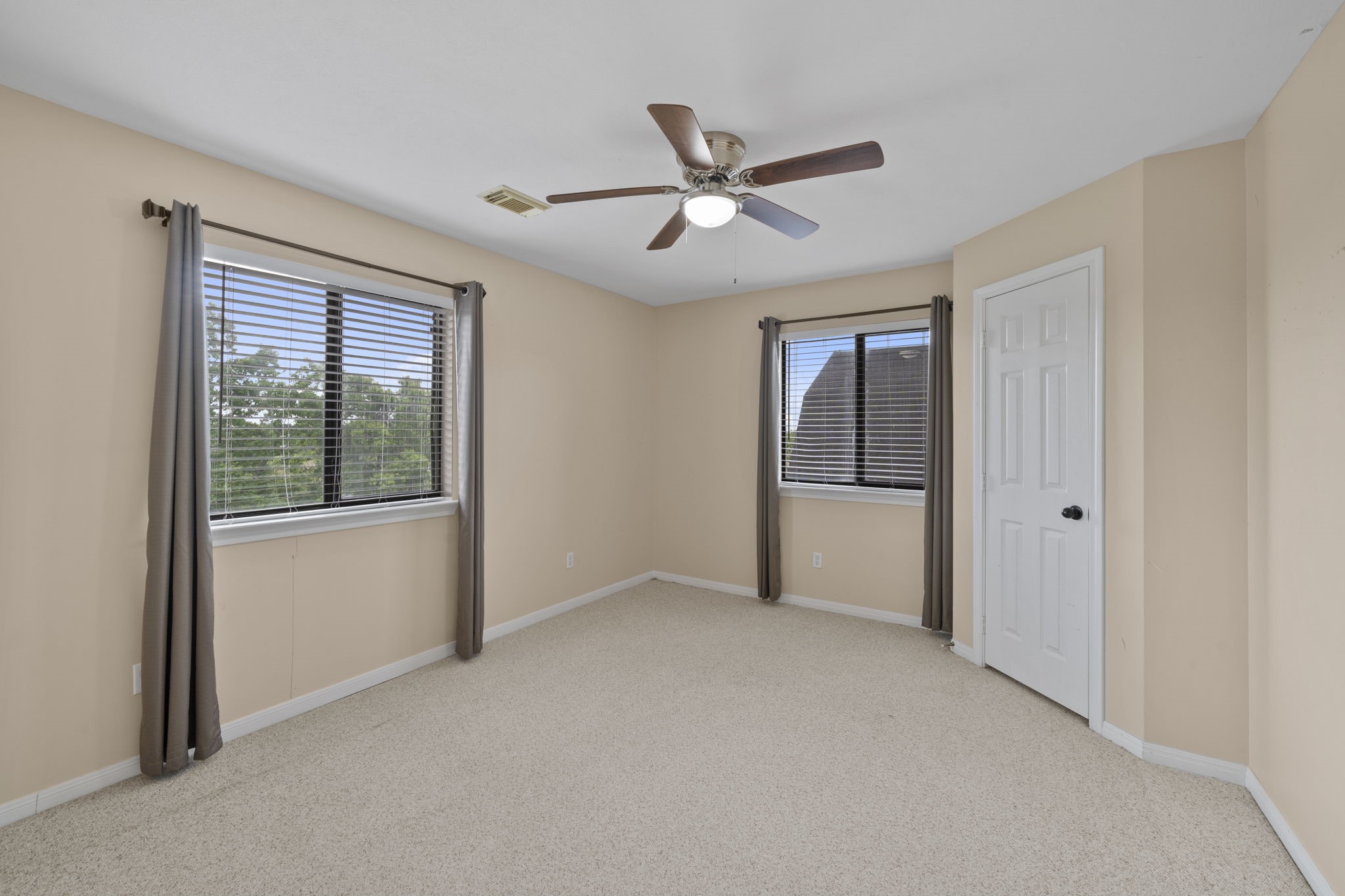26435 Clay Road Katy, TX 77493 - Photo 27 of 50 a view of an empty room with a window