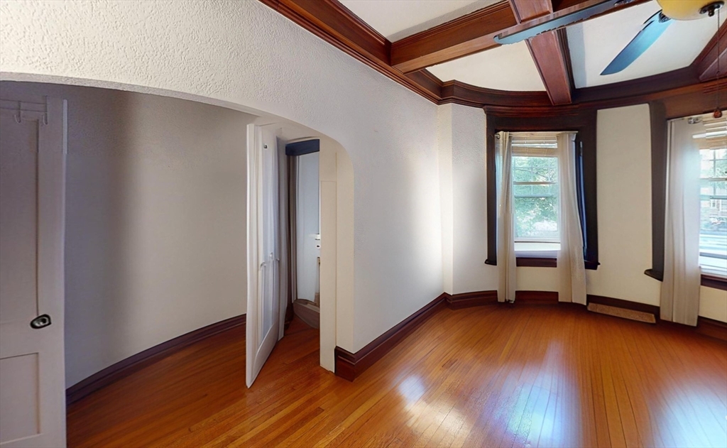 94 Naples Road, Unit 1 Brookline, MA 02446 - Photo 3 of 6