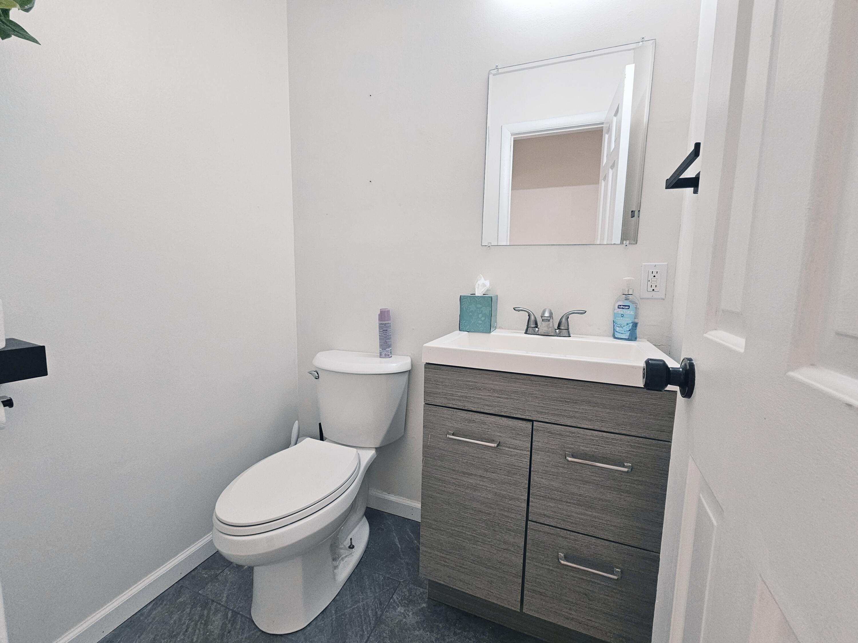 19620 Silver-Spring Street Southfield, MI 48076 - Photo 10 of 28 1000120306