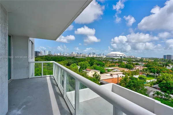 $2,800 | 1871 Northwest S River Drive, Unit 802, Miami, FL 33125