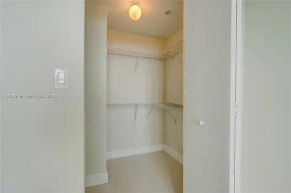 $2,800 | 1871 Northwest S River Drive, Unit 802, Miami, FL 33125