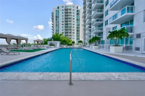 $2,800 | 1871 Northwest S River Drive, Unit 802, Miami, FL 33125