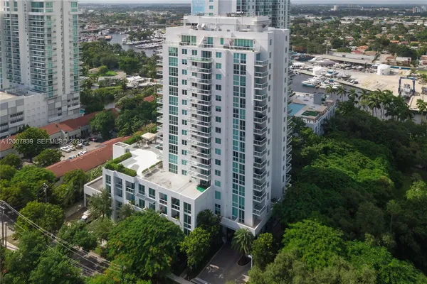 $2,800 | 1871 Northwest S River Drive, Unit 802, Miami, FL 33125