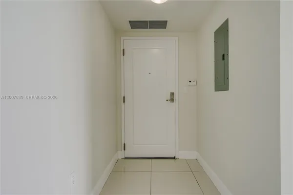 $2,800 | 1871 Northwest S River Drive, Unit 802, Miami, FL 33125