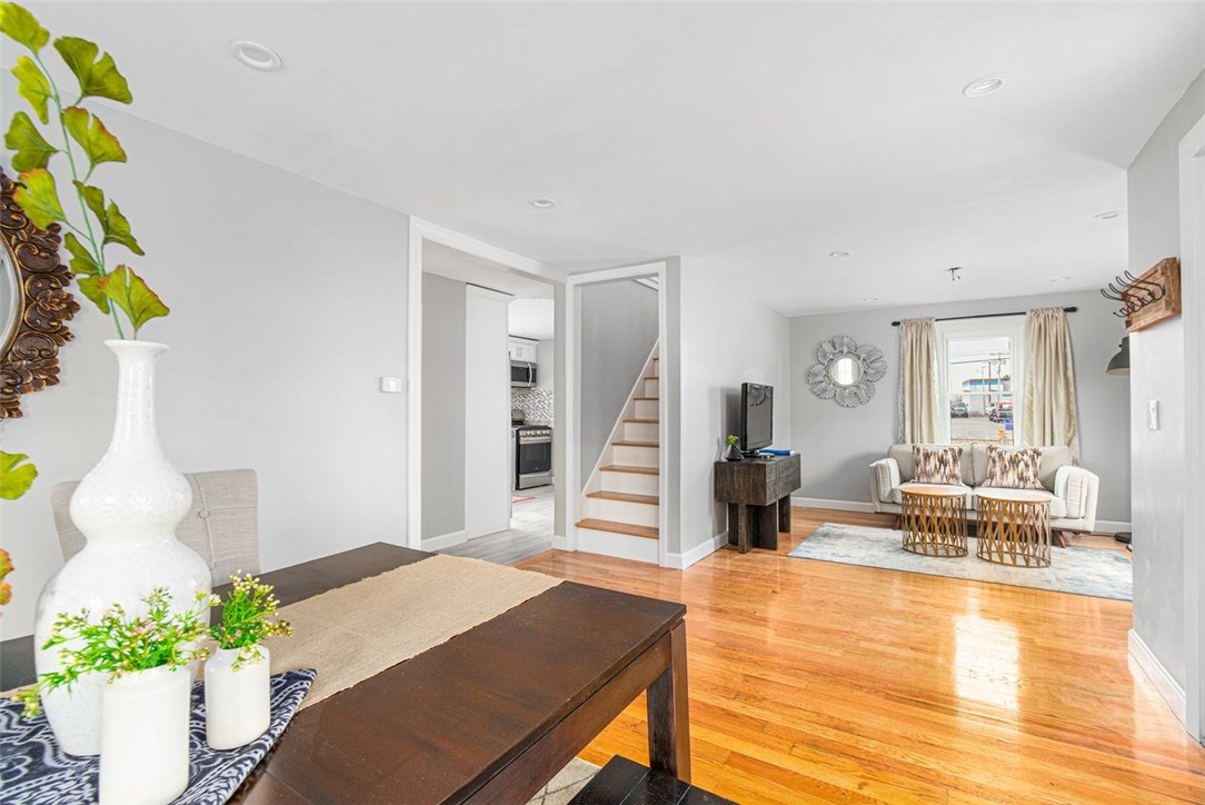 47 Balch Street Pawtucket, RI 02861 - Photo 4 of 22 Gallery Image 4