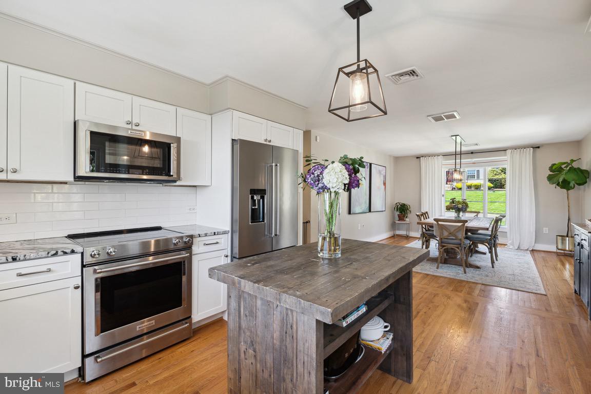 6003 Lakeview Road Baltimore, MD 21210 - Photo 13 of 41 Gallery Image 13